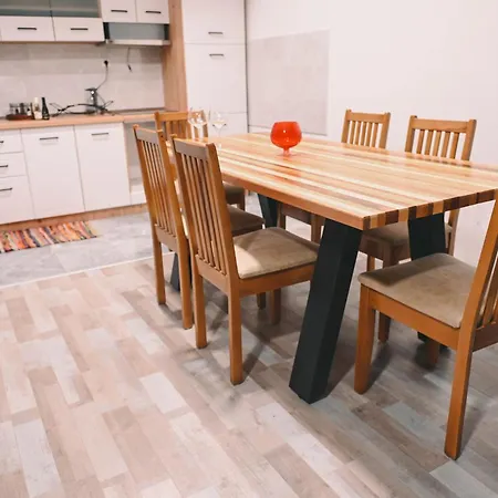 Apartment Luxury 66 *